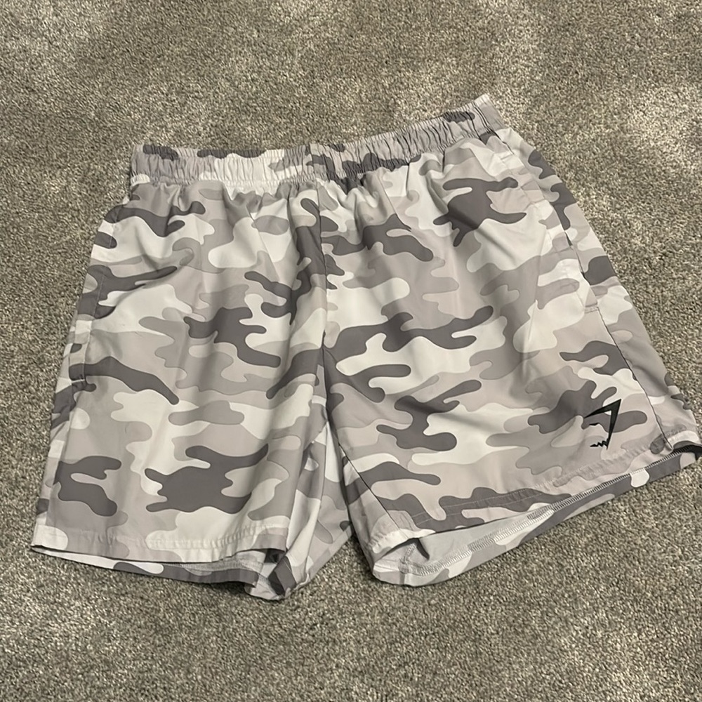 grey camo gymshark 5’ inseam athletic shorts